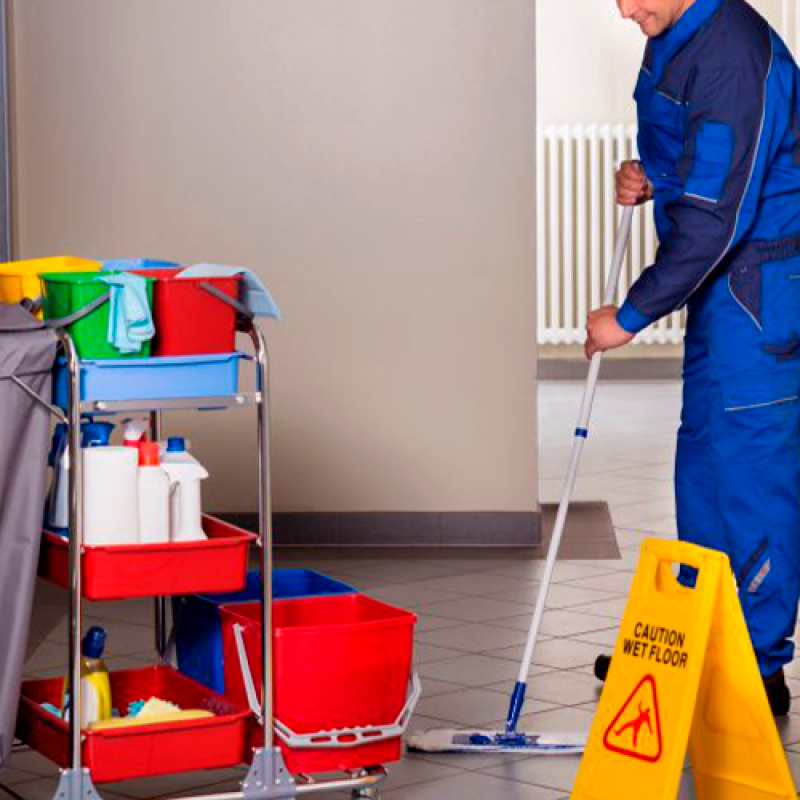 Limpeza de Escadas de Prédio Cotar Anápolis - Higienização Predial
