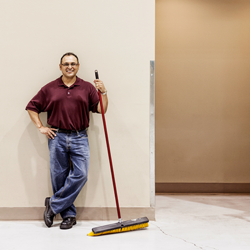 Serviço de Limpeza Escadas Condomínio Bandeirantes - Limpeza Profissional Condomínio